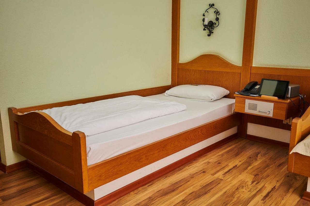 Flair-Hotel Zum Benediktiner Schwarzach am Main Εξωτερικό φωτογραφία